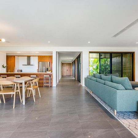 Yangaro Villa Airlie Beach Exterior photo