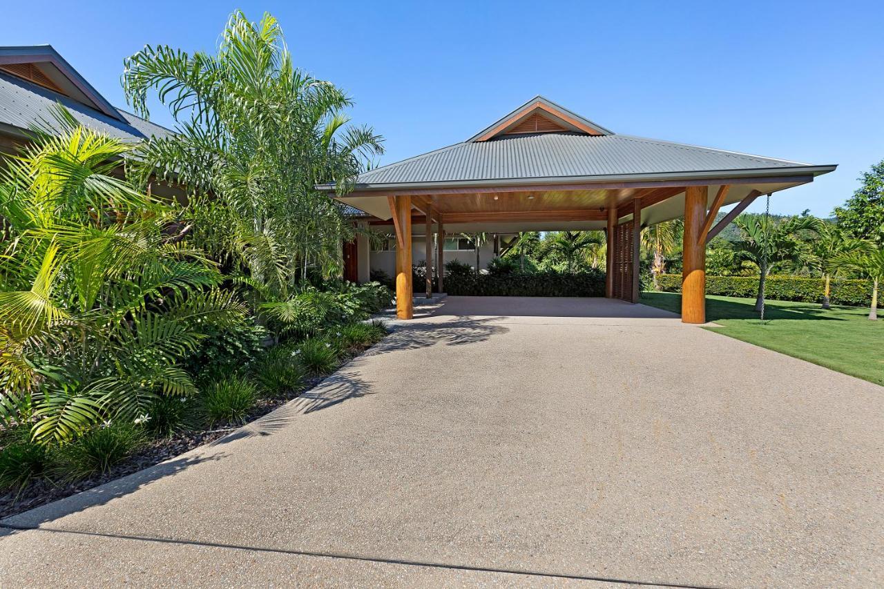 Yangaro Villa Airlie Beach Exterior photo